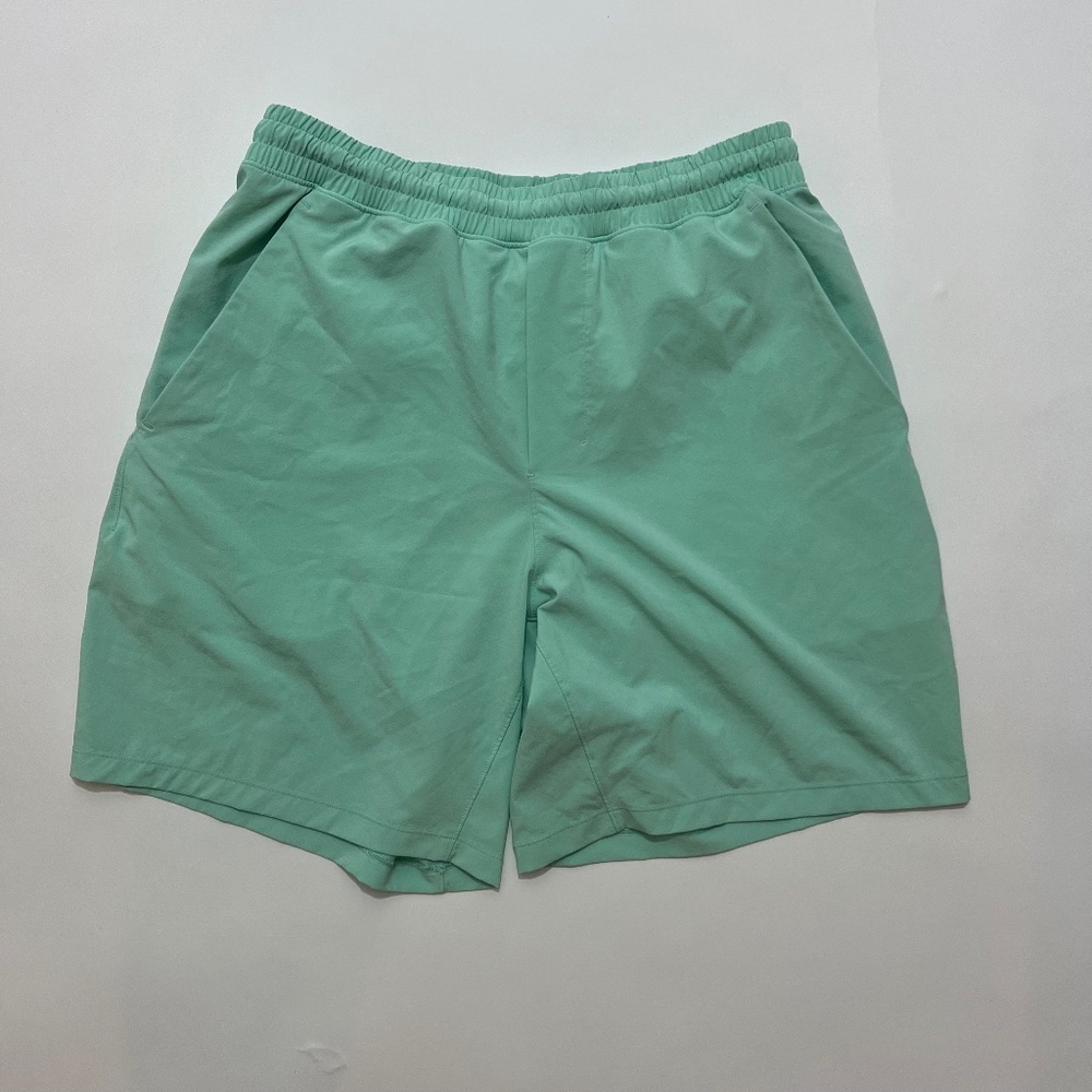 Lululemon - M - Shorts